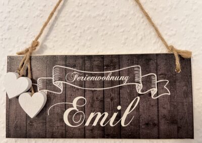 Emil-Tuerschild-1000x750